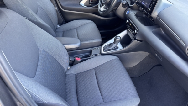 Toyota Yaris 1.5 Hybrid Active Plius 2023 m. 6