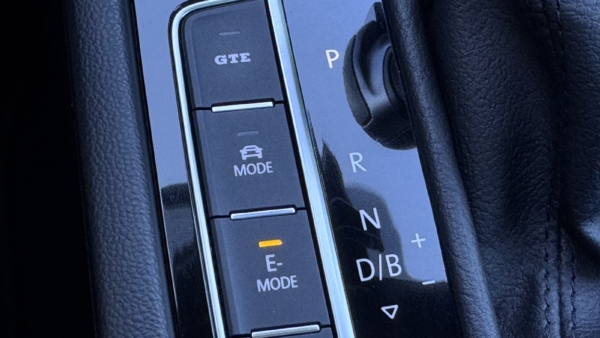 Volkswagen Passat 1.4 GTE Plug-in Hybrid 2021 m. 29