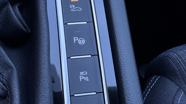 Volkswagen Passat 1.4 GTE Plug-in Hybrid 2021 m. 30
