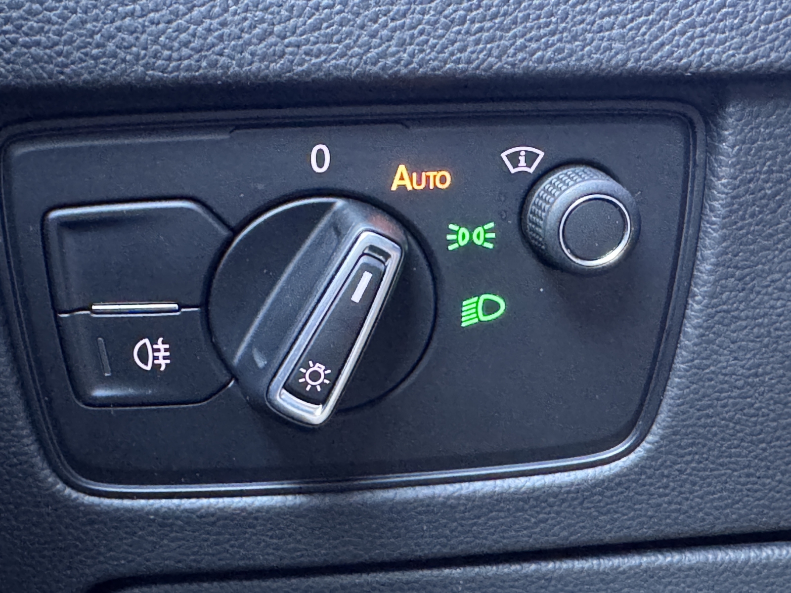 Volkswagen Passat 1.4 GTE Plug-in Hybrid 2021 m. 32