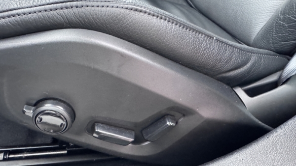 Volvo S60 2.0 T8 Plug-in Hybrid Inscription AWD 2021 m. Įkraunamas hibridas 10