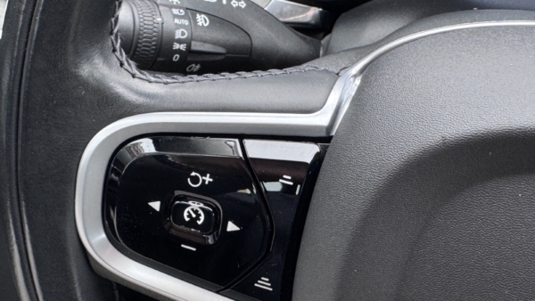 Volvo S60 2.0 T8 Plug-in Hybrid Inscription AWD 2021 m. Įkraunamas hibridas 17