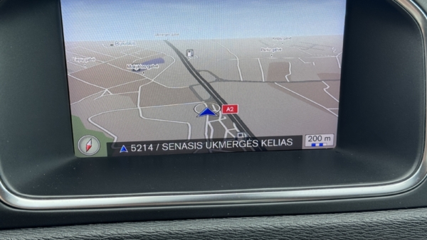 Volvo V40 2.0 D3 R-Design 2019 m. 15