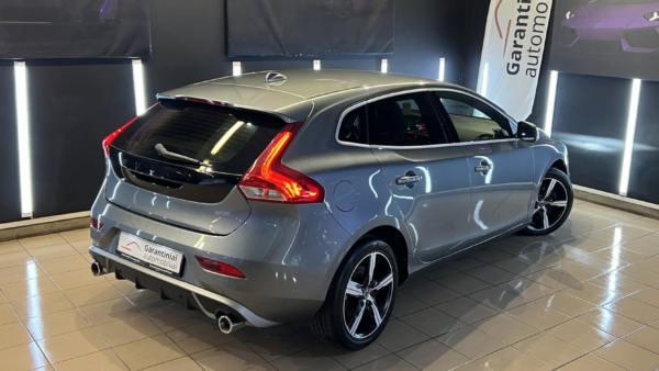 Volvo V40 2.0 D3 R-Design 2019 m. 2