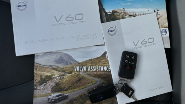 Volvo V60 2.0 D3 Cross Country Momentum 2018 m. 24