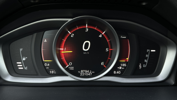 Volvo V60 2.0 D3 Cross Country Momentum 2018 m. 7