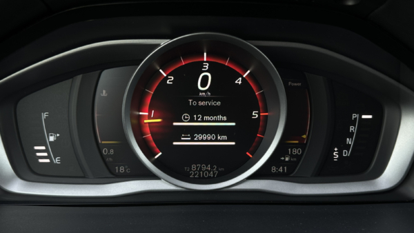 Volvo V60 2.0 D3 Cross Country Momentum 2018 m. 8