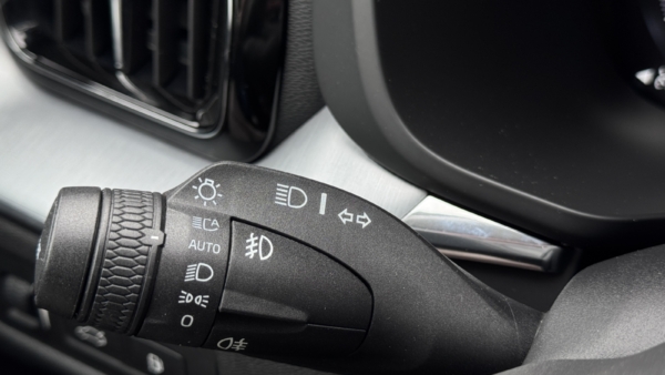 Volvo XC60 2.0 Plug-in Momentum AWD 2019 m. Įkraunamas hibridas 15