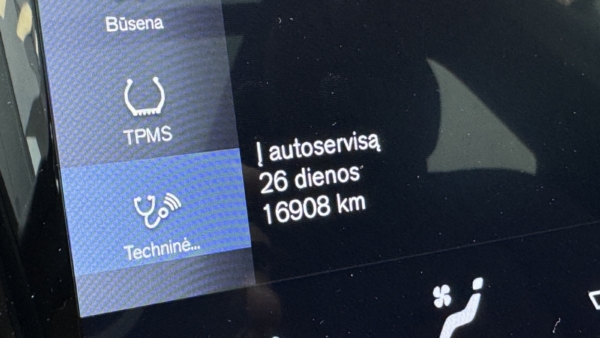 Volvo XC60 2.0 Plug-in Momentum AWD 2019 m. Įkraunamas hibridas 24