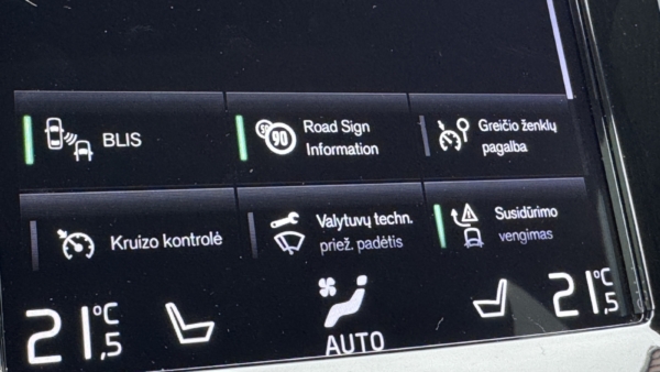 Volvo XC60 2.0 Plug-in Momentum AWD 2019 m. Įkraunamas hibridas 26