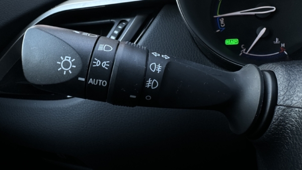 Toyota C-HR 2.0 Hybrid Lounge 2023 m. 12