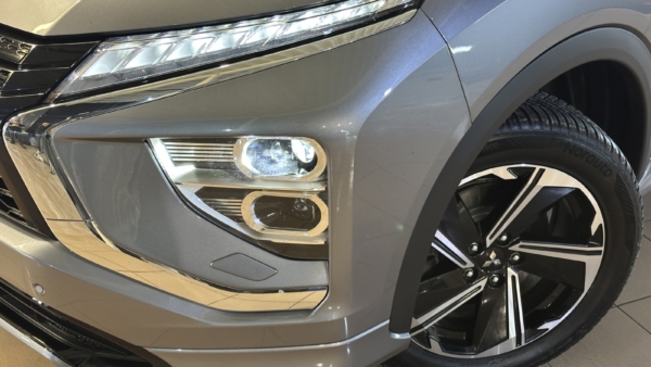 Mitsubishi Eclipse Cross 2,4 PHEV 4WD 2023 m. Įkraunamas hibridas 28