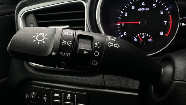 Kia Cee’d 1.0 LX Plus 2023 m. Atnaujintas modelis 15