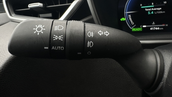 Toyota Corolla TS 1.8 Hybrid Active 2025 m. 15