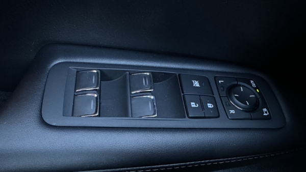 Lexus RX 450h 3.5 Hybrid AWD F-Sport 2021 m. 27