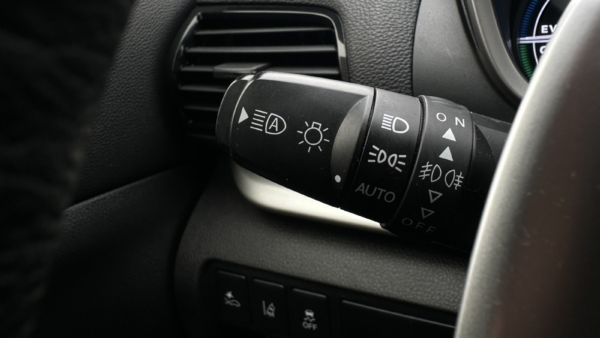 Mitsubishi Eclipse Cross 2,4 PHEV 4WD 2023 m. Įkraunamas hibridas 9