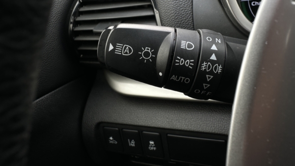 Mitsubishi Eclipse Cross 2,4 PHEV 4WD 2024 m. Įkraunamas hibridas 9