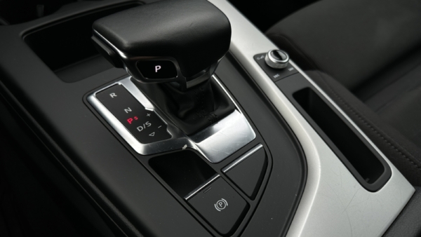 Audi A4 Avant 2.0 35 TDI Mild-Hybrid S line 2022 m. 20