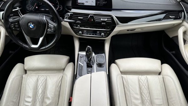BMW 530d xDrive Luxury Line 2018 m. 7