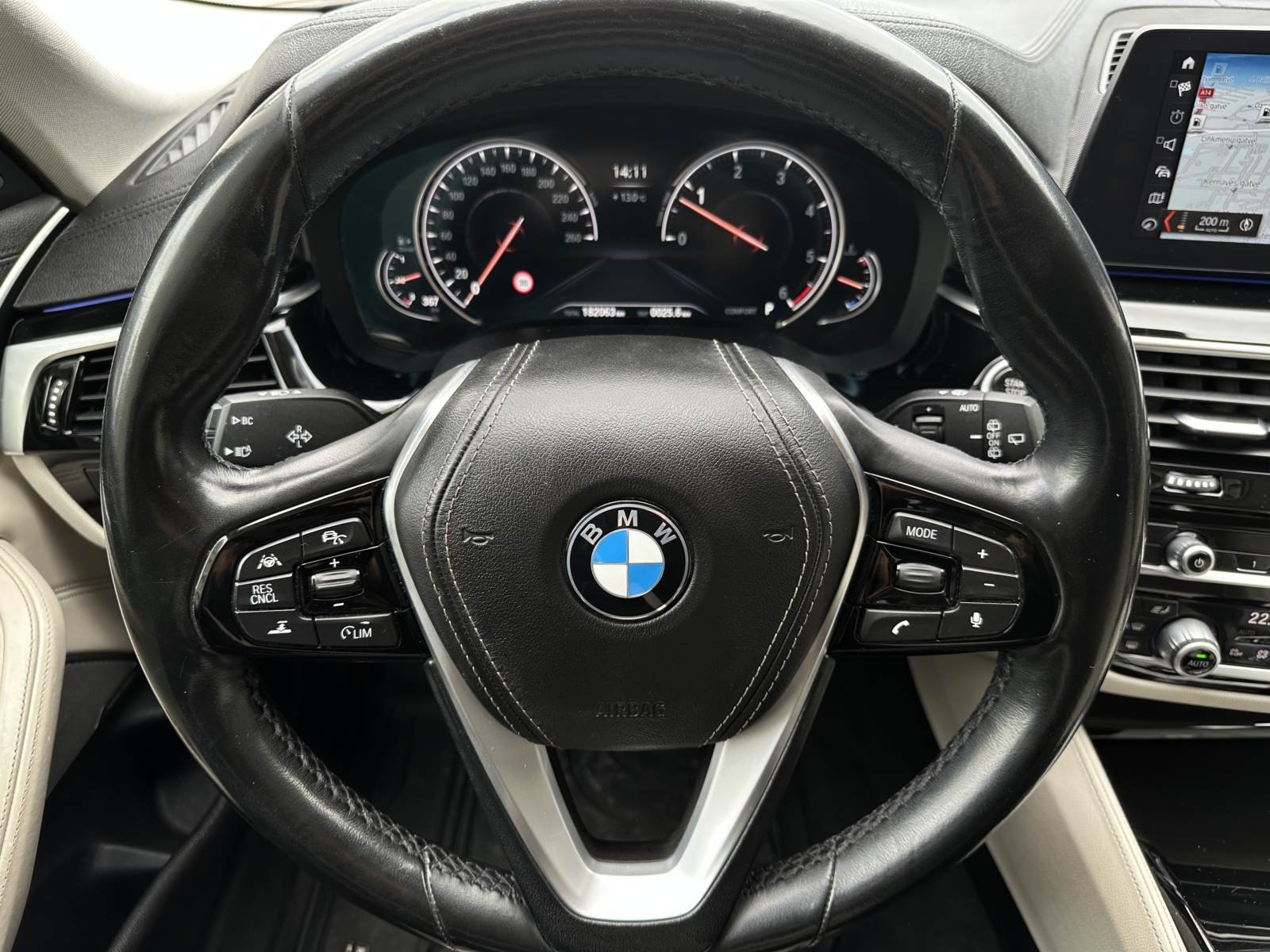 BMW 530d xDrive Luxury Line 2018 m. 12