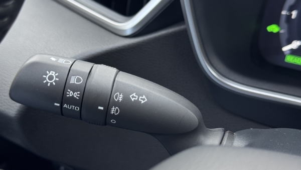 Toyota Corolla TS 1.8 Hybrid Active 2025 m. 17
