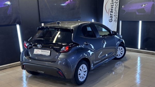Toyota Yaris 1.5 Hybrid Active 2023 m. 2