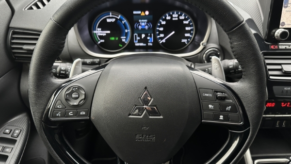 Mitsubishi Eclipse Cross 2,4 PHEV 4WD 2023 m. Įkraunamas hibridas 6