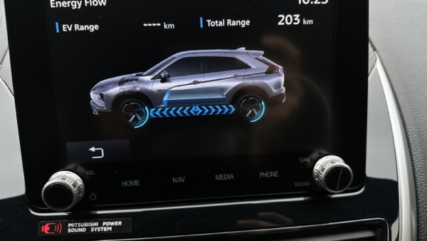 Mitsubishi Eclipse Cross 2,4 PHEV 4WD 2023 m. Įkraunamas hibridas 14