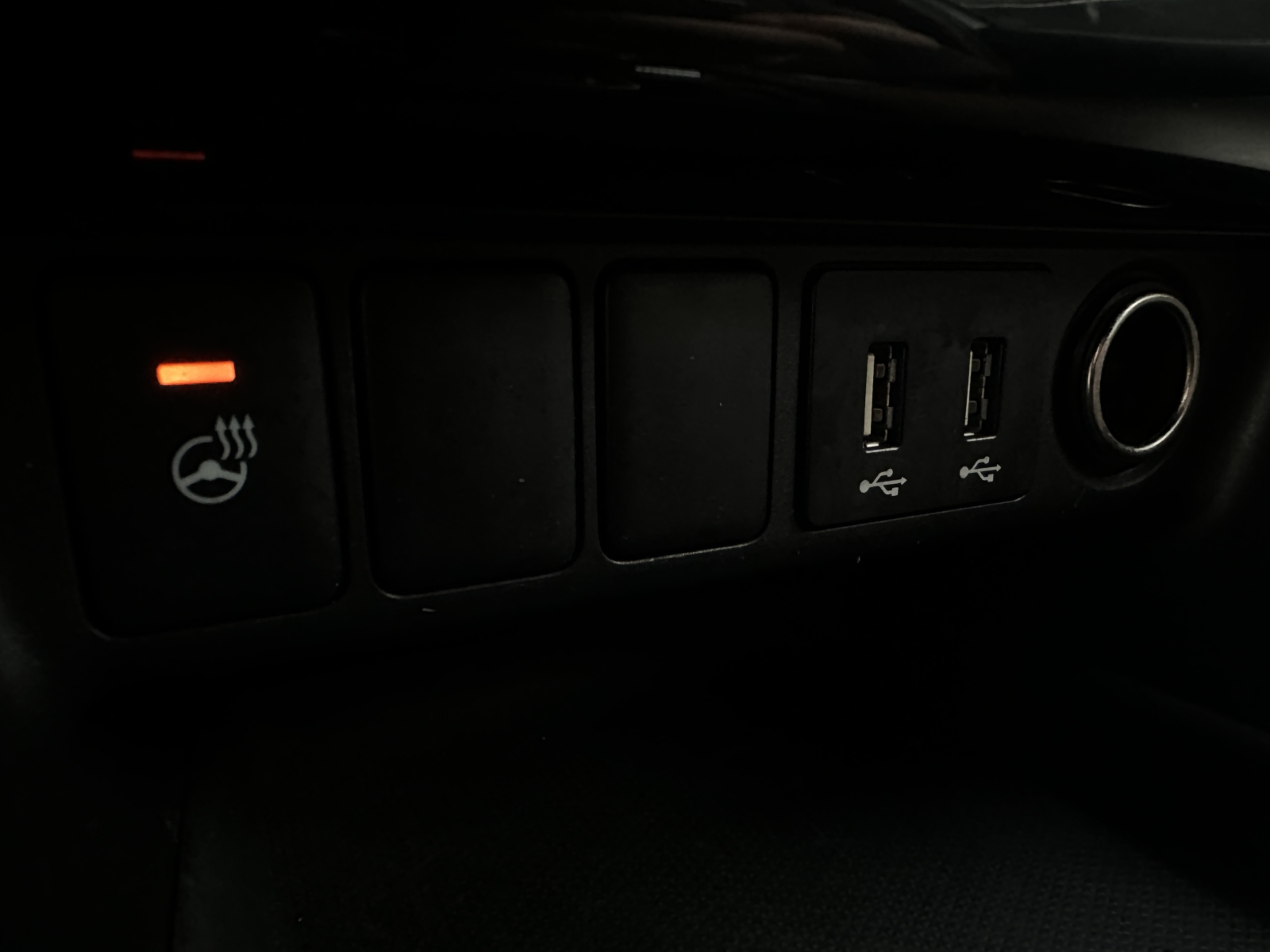Mitsubishi Eclipse Cross 2,4 PHEV 4WD 2023 m. Įkraunamas hibridas 18