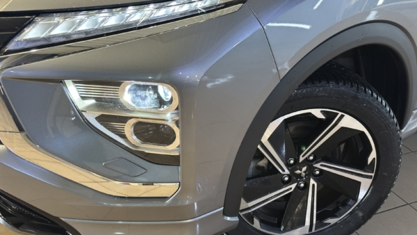 Mitsubishi Eclipse Cross 2,4 PHEV 4WD 2024 m. Įkraunamas hibridas 30