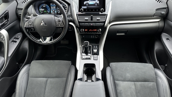 Mitsubishi Eclipse Cross 2,4 PHEV 4WD 2024 m. Įkraunamas hibridas 3