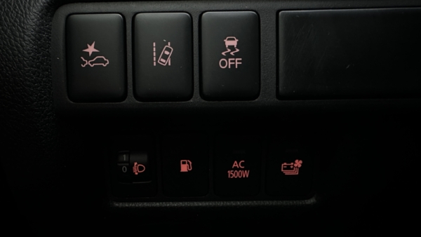 Mitsubishi Eclipse Cross 2,4 PHEV 4WD 2024 m. Įkraunamas hibridas 21