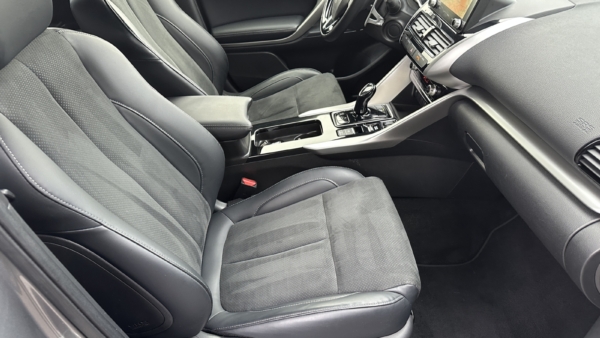 Mitsubishi Eclipse Cross 2,4 PHEV 4WD 2024 m. Įkraunamas hibridas 4