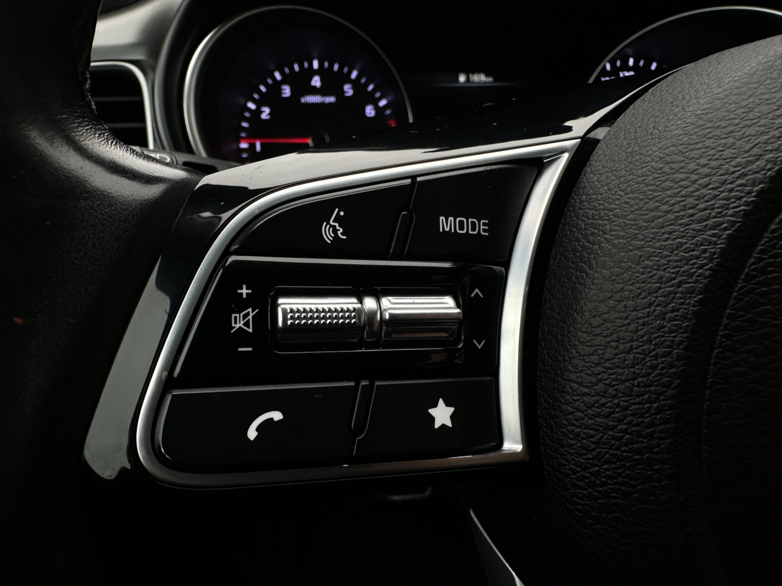Kia Cee’d 1.0 LX Plus 2023 m. Atnaujintas modelis 13