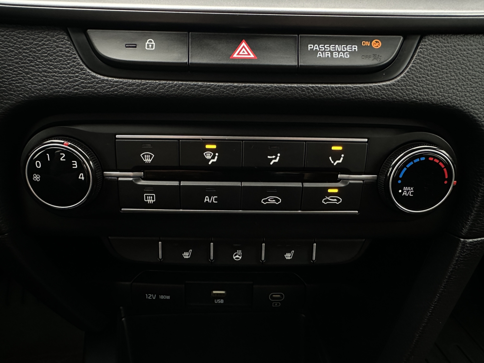 Kia Cee’d 1.0 LX Plus 2023 m. Atnaujintas modelis 20