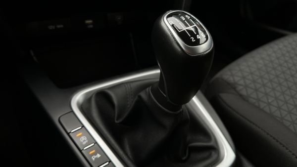 Kia Cee’d 1.0 LX Plus 2023 m. Atnaujintas modelis 22