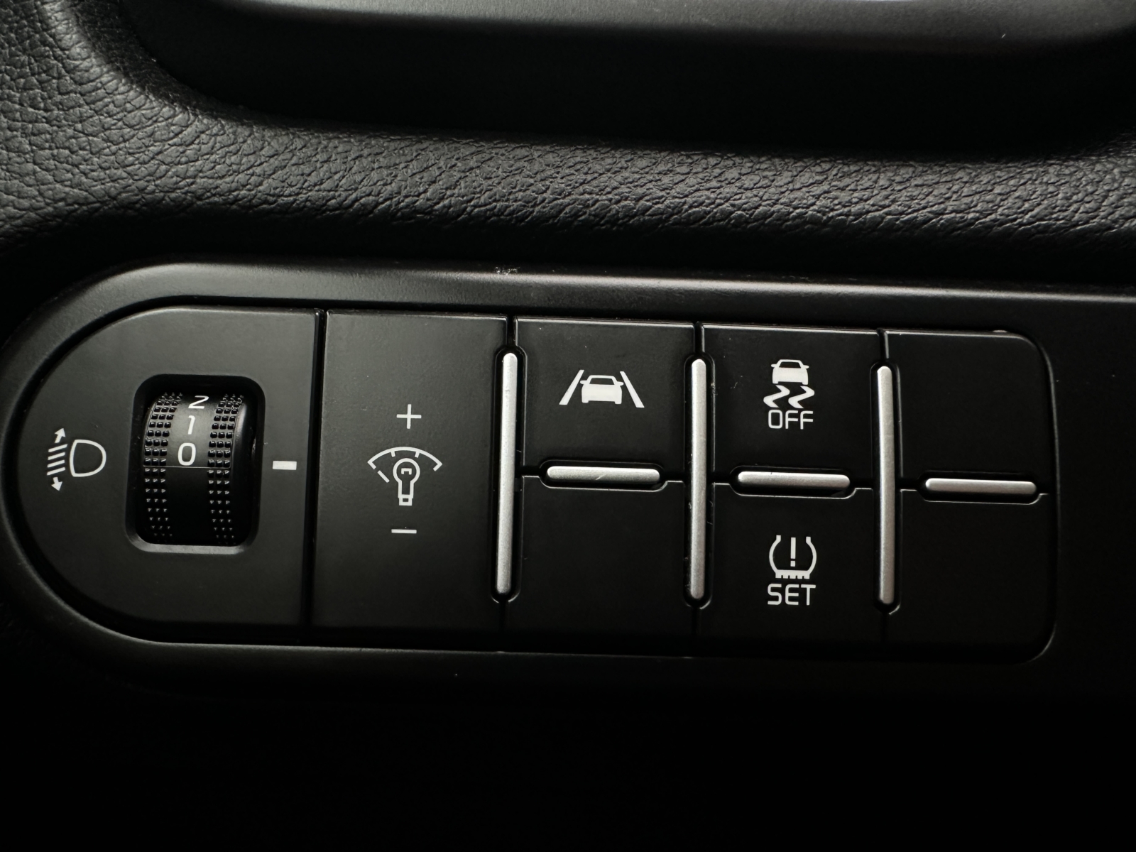 Kia Cee’d 1.0 LX Plus 2023 m. Atnaujintas modelis 23