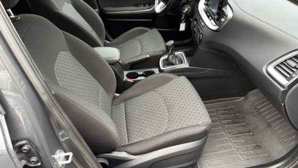 Kia Cee’d 1.0 LX Plus 2023 m. Atnaujintas modelis 7