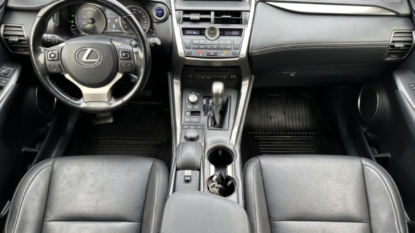 Lexus NX300h 2.5 AWD Executive 2017 m. 3