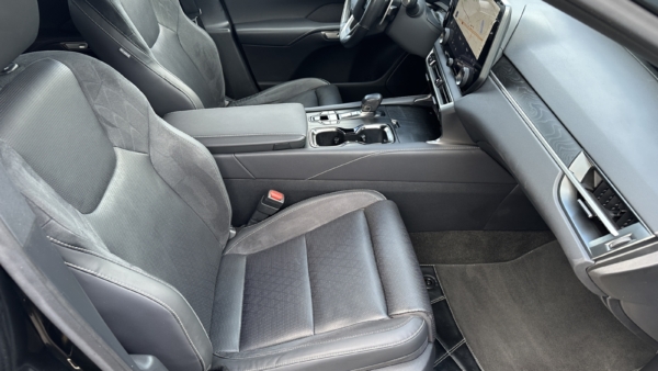 Lexus RX 450h+ 2.5 Hybrid Executive 2024 m. Plug-In 4