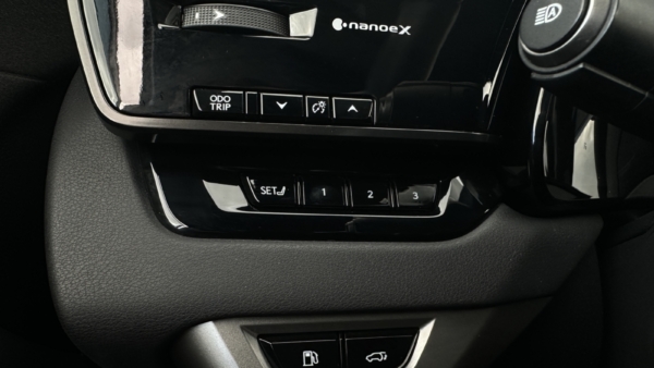 Lexus RX 450h+ 2.5 Hybrid Executive 2024 m. Plug-In 25