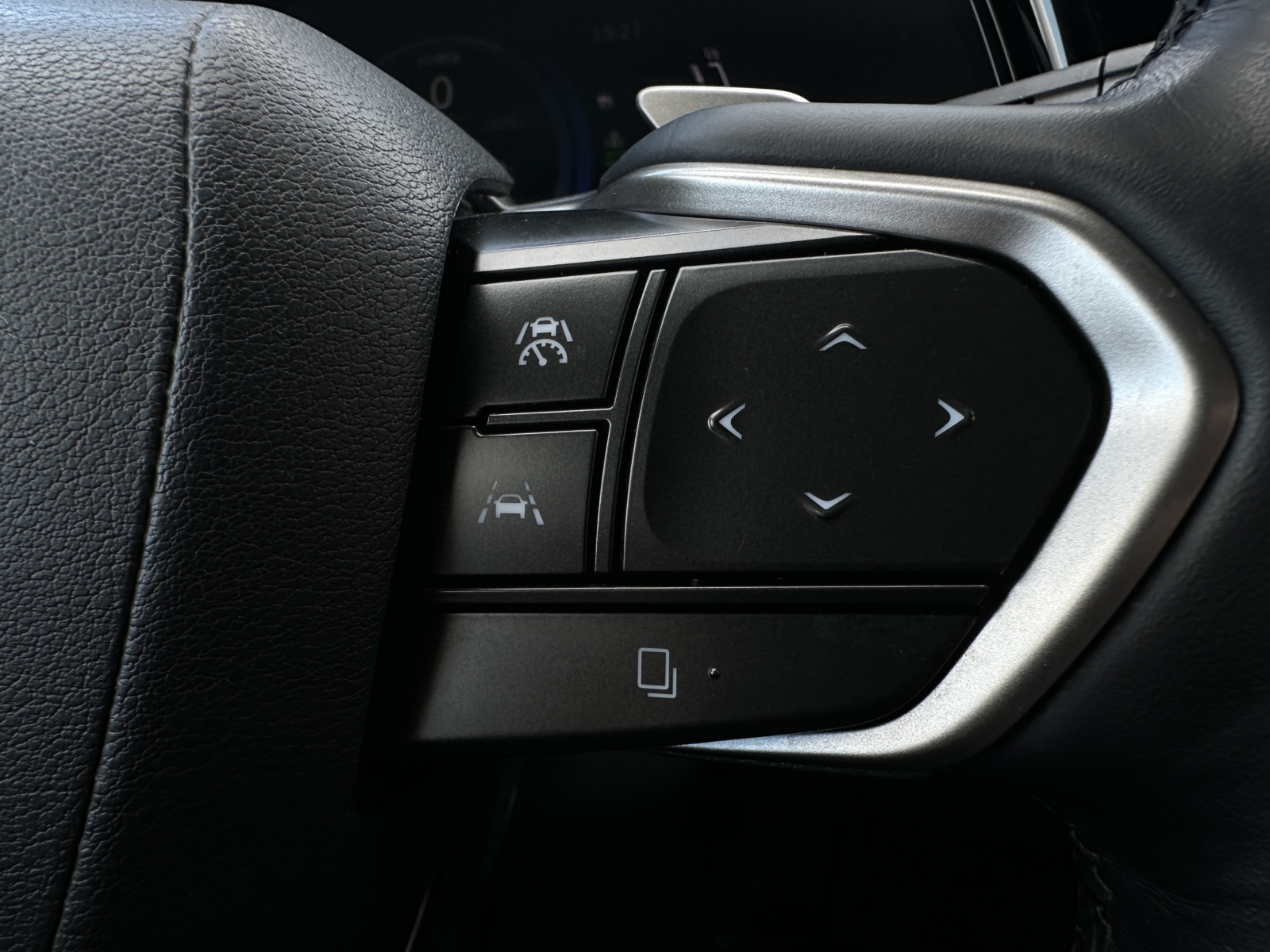 Lexus RX 450h+ 2.5 Hybrid Executive 2024 m. Plug-In 10
