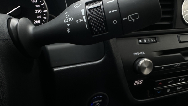 Lexus RX 450hL 3.5 Hybrid AWD Executive 2020 m. 14