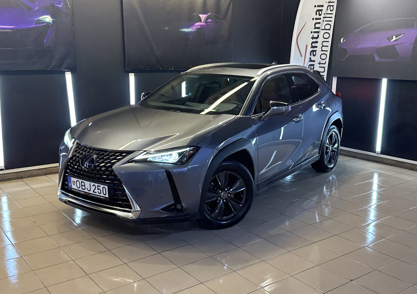 Lexus UX 250h 2.0 Executive 2020 m. 1