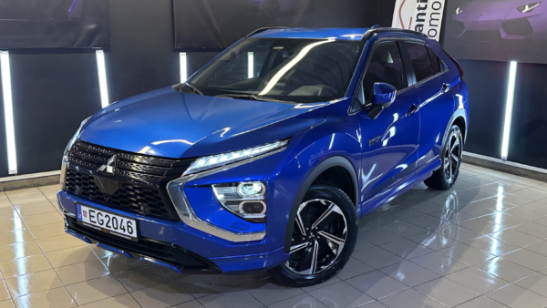 Mitsubishi Eclipse Cross 2,4 PHEV 4WD 2023 m. Įkraunamas hibridas 1