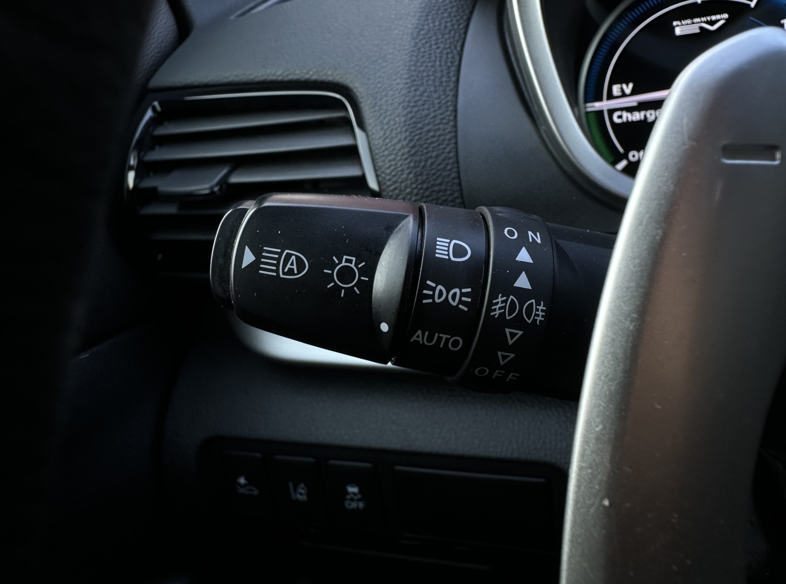 Mitsubishi Eclipse Cross 2,4 PHEV 4WD 2023 m. Įkraunamas hibridas 10