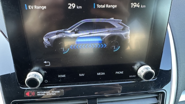 Mitsubishi Eclipse Cross 2,4 PHEV 4WD 2023 m. Įkraunamas hibridas 14