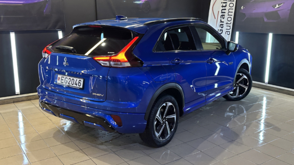 Mitsubishi Eclipse Cross 2,4 PHEV 4WD 2023 m. Įkraunamas hibridas 2