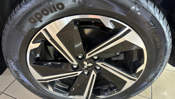 Mitsubishi Eclipse Cross 2,4 PHEV 4WD 2023 m. Įkraunamas hibridas 26