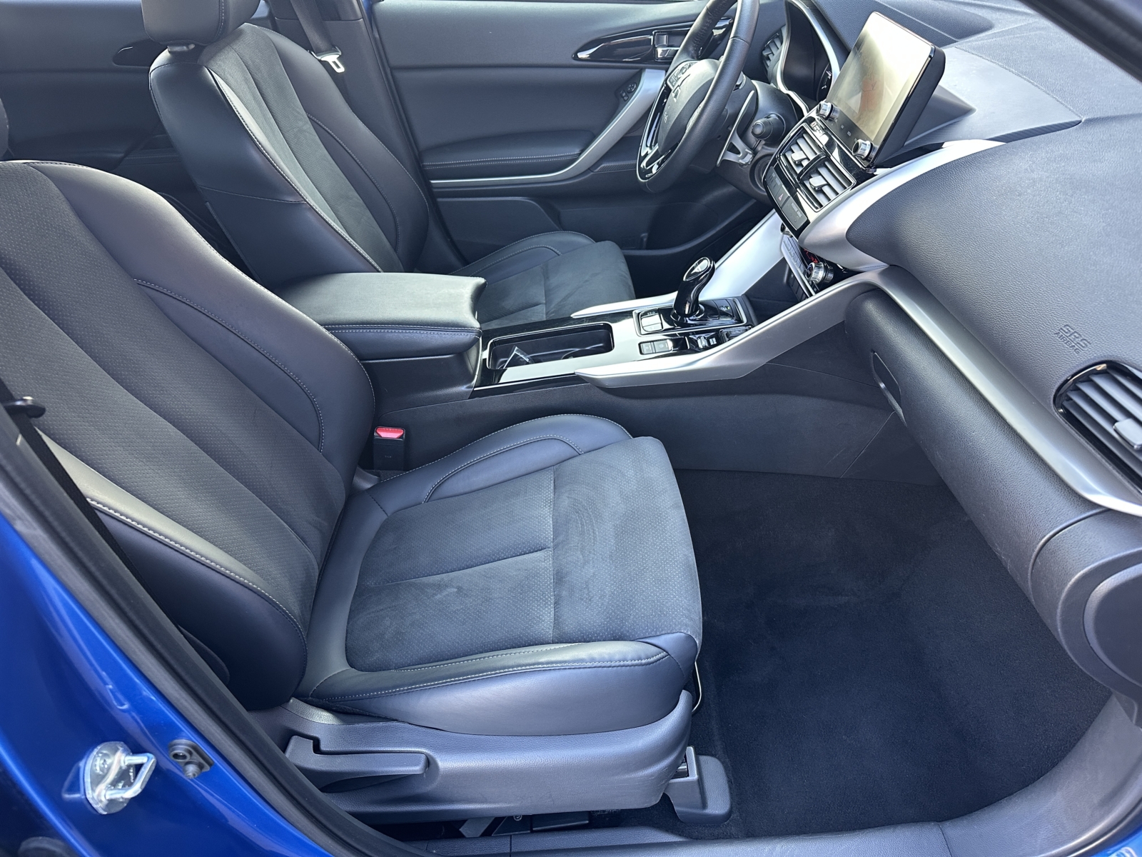 Mitsubishi Eclipse Cross 2,4 PHEV 4WD 2023 m. Įkraunamas hibridas 4